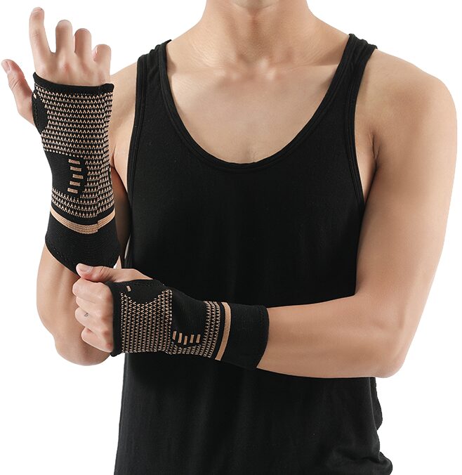 Copper Compression Wrist & Hand Support Sleeves for Wrist Tendonitis &  Arthritis - Nuova Health
